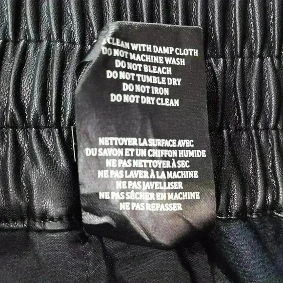 Blank NYC fuax leather joggers. Ladies size M - Picture 5 of 6